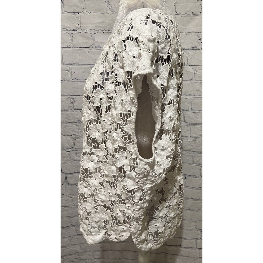 Talbots Lace Short Sleeve White Blouse Oversized Sheer Cap Sleeve Size Large - Picture 3 of 6